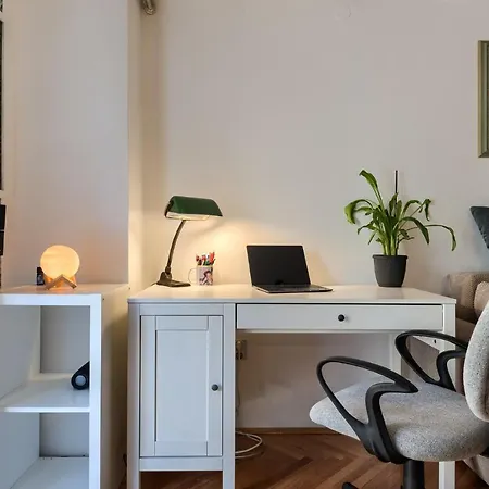 Apartment Avocado Pula